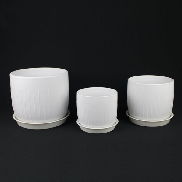 3-Piece White Stoneware Planter Pot Set with Vertical Groove Texture